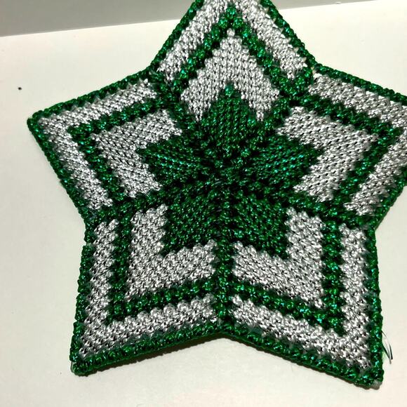 Vintage Cross stitch beaded Christmas ornaments: set of 10 - Picture 5 of 6